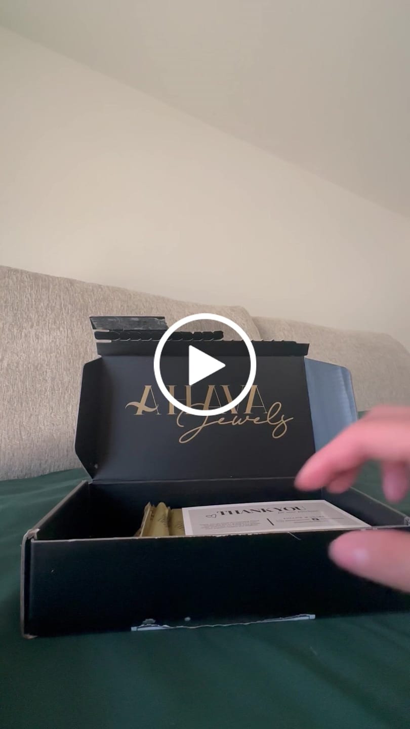 Customer video review of Lover Charm Necklace