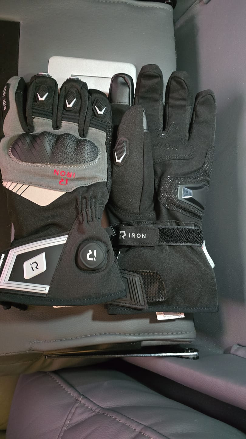 Customer photo review of RIDEIRON Winter Waterproof Rechargeable Smart Heated Motorcycle Gloves | MG7501H
