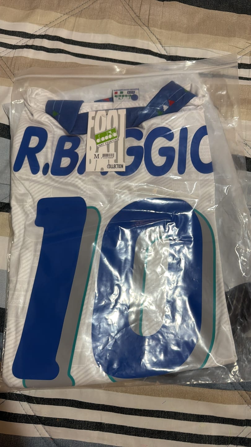 Customer photo review of Jersey Italia 1994 Visitante