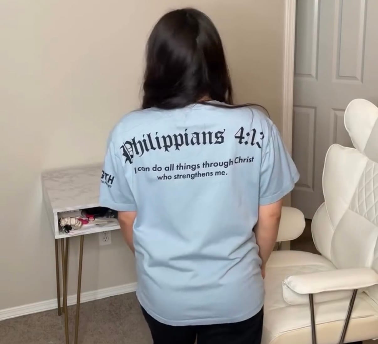 Customer photo review of Kingdom Performance Tee