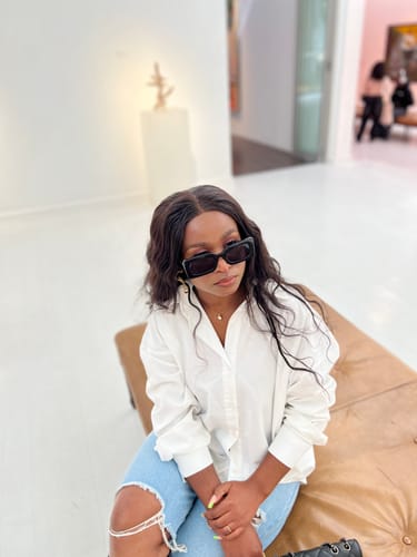 Customer photo review of Clearance faulty wigs: 12a Bodywave 5*5 18”