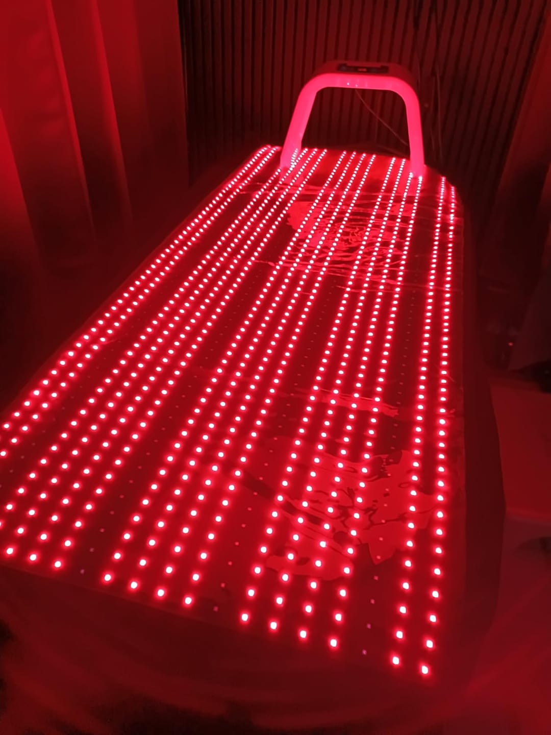 Customer photo review of Nicebeam Full Body Red Light Therapy Mat