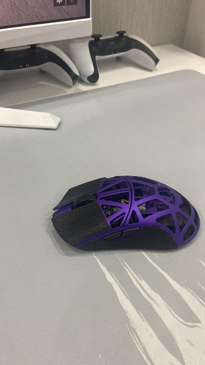 Customer photo review of WLMouse Beast X Max Magnezyum Wireless Mouse