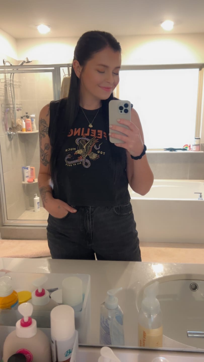 Customer photo review of Feeling Too Much Tank