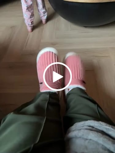 Customer video review of HappyCozy