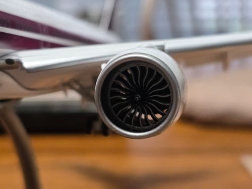 Close-up: Customer's view of the GEMINI200 QATAR 777-300ER model engine with its detailed fan blades.