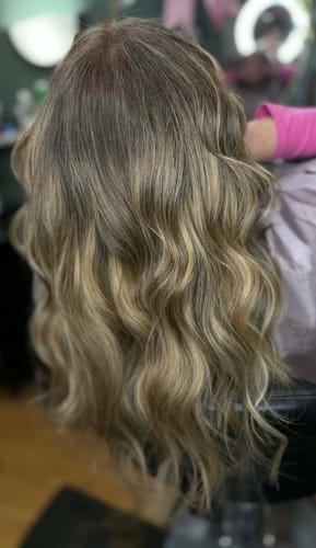 Customer photo review of Sew in Hair Extensions Genius Weft Extensions Virgin Hair Balayage Brown #4/8/27/4