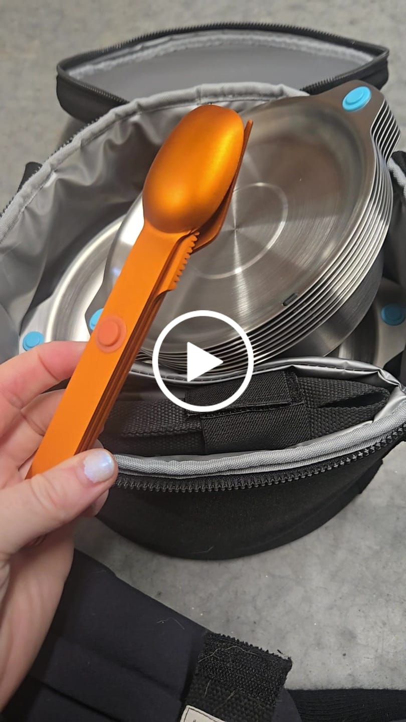 Customer video review of Magware - Magnetic Bowls /Plates /Cutlery Family Set (35 PCS)
