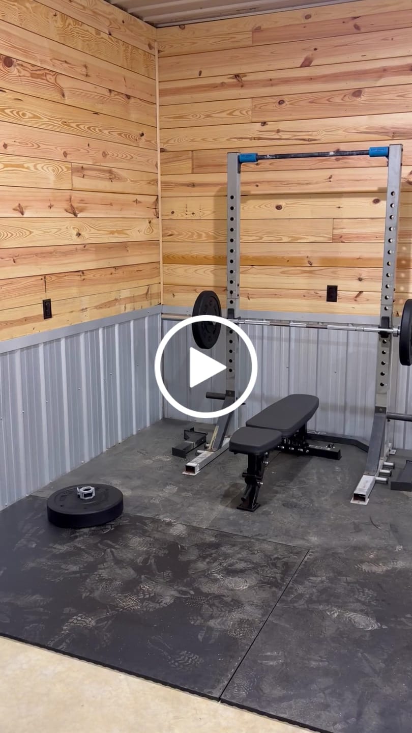 Customer video review of URA-MAX BLACK Bumper Plate Sets