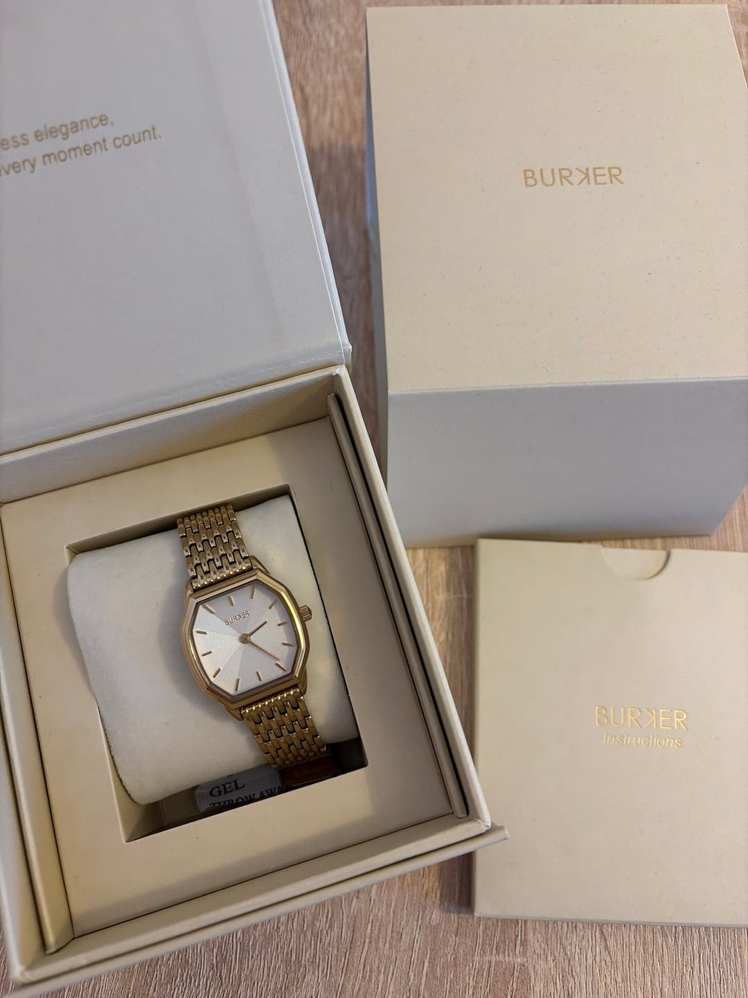 Customer photo review of Julia Gold White
