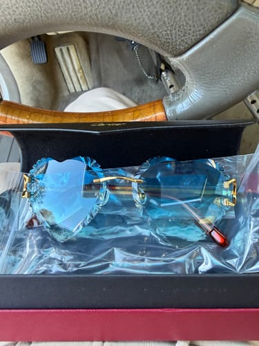 Customer photo review of Heart Big C wires