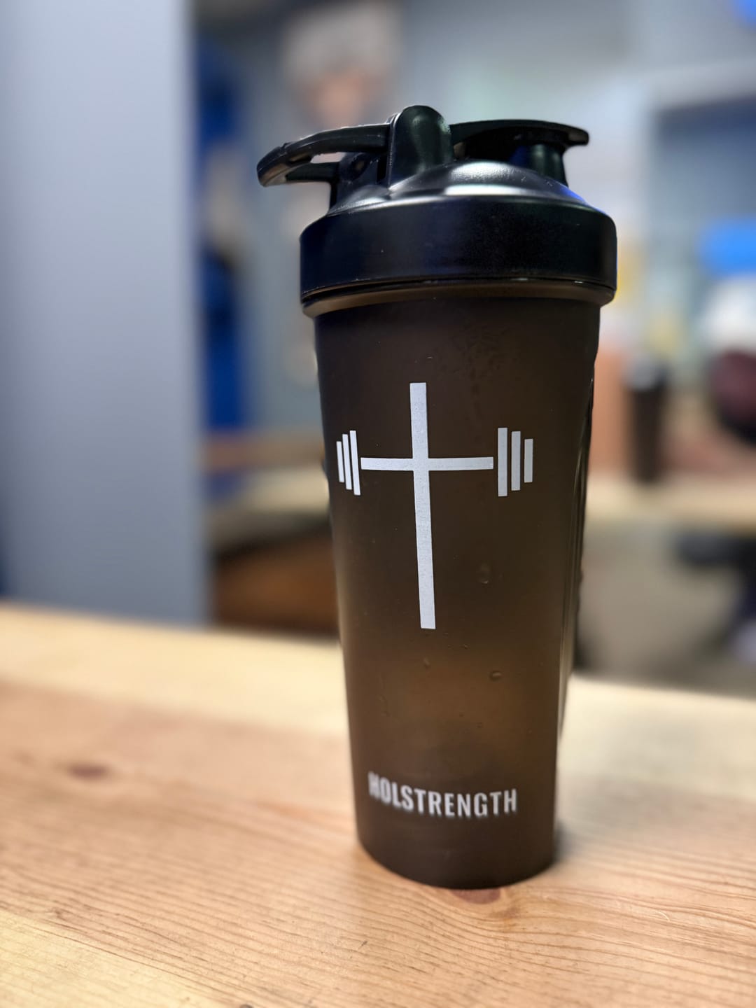 Customer photo review of HolStrength Blender Bottle