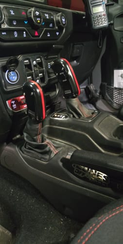 Customer photo review of Shifter Package for 2018 + Jeep Wrangler JL  & Gladiator - CMM Offroad