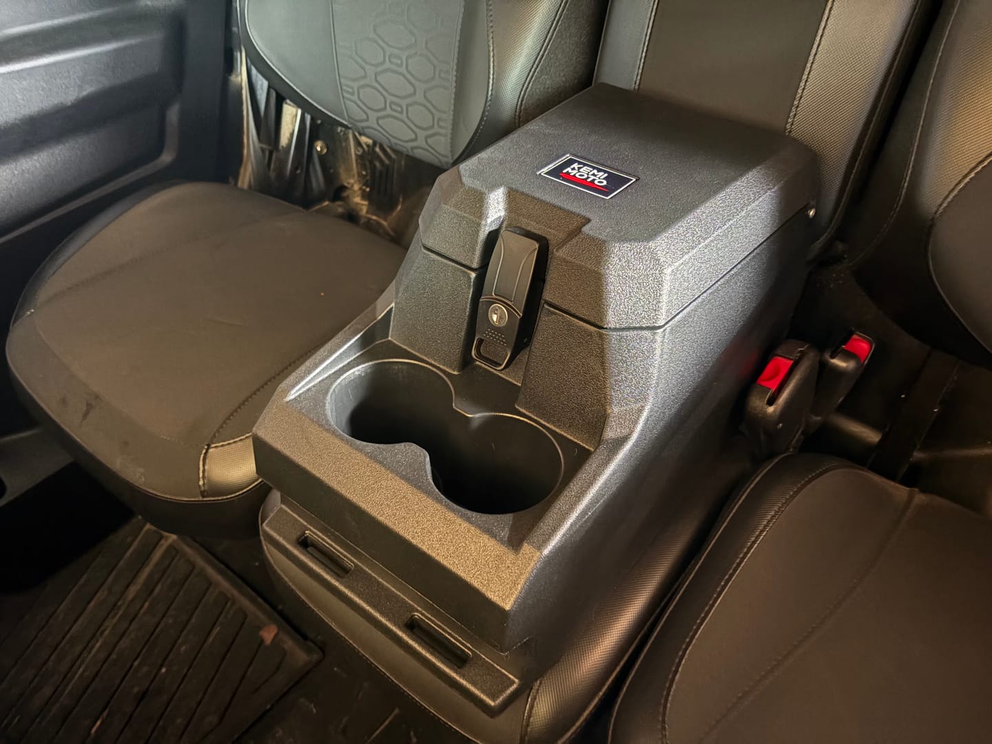 Customer photo review of Bench Seat Console Armrest Box for Can-Am Defender HD10|9|8|7|5