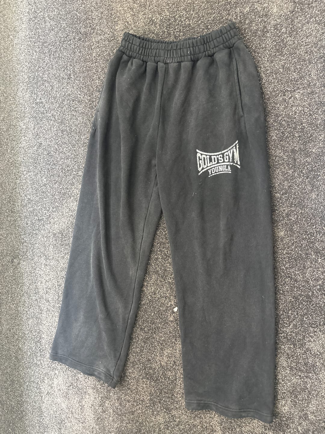 Customer photo review of 2052 - Gold's Iron Legacy Heritage Sweats