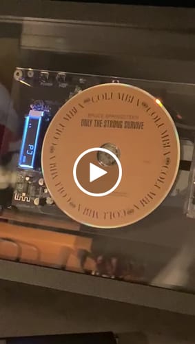 Customer video review of M1 Music Frame CD Player