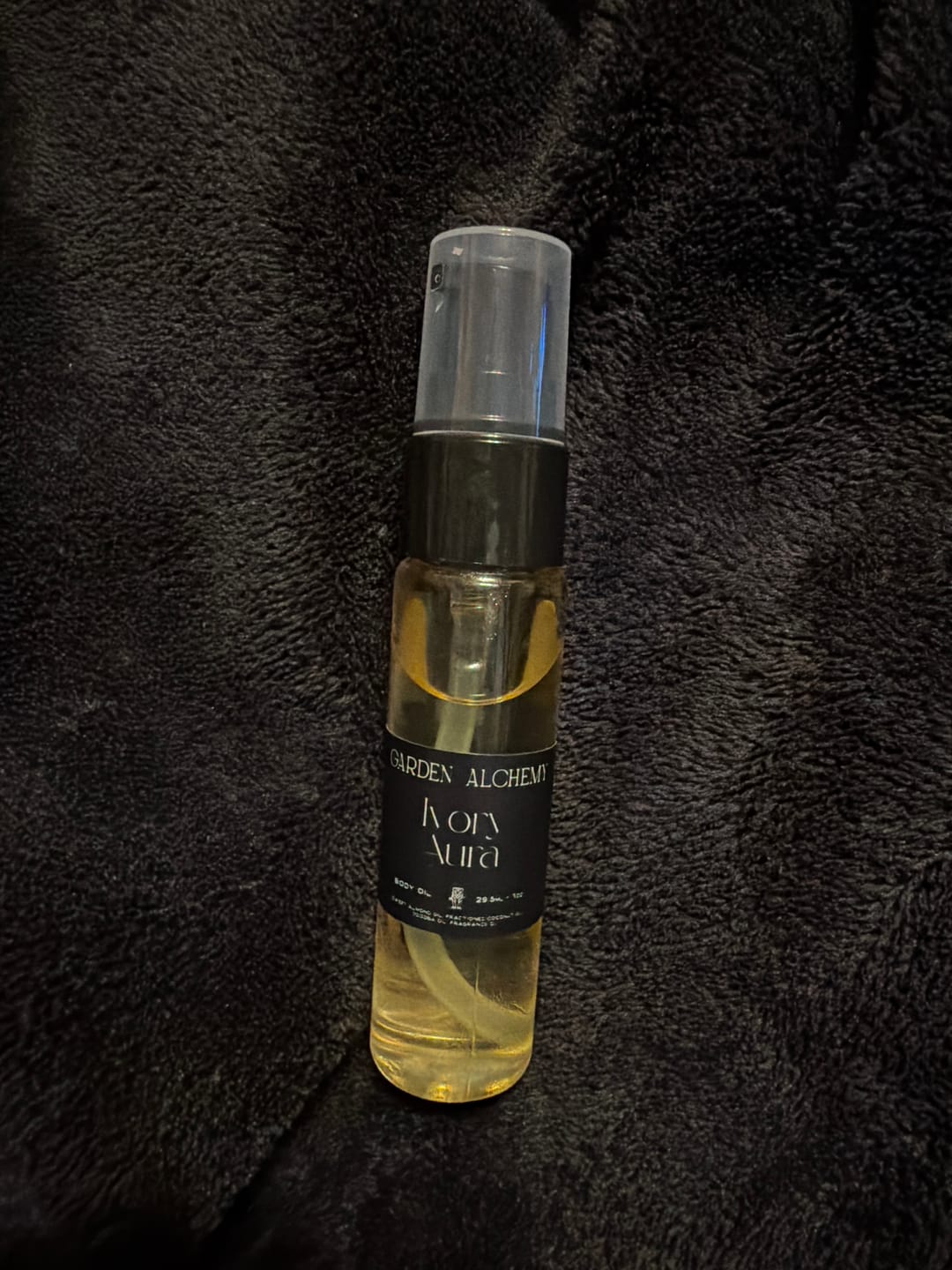 Customer photo review of Ivory Aura Body Oil