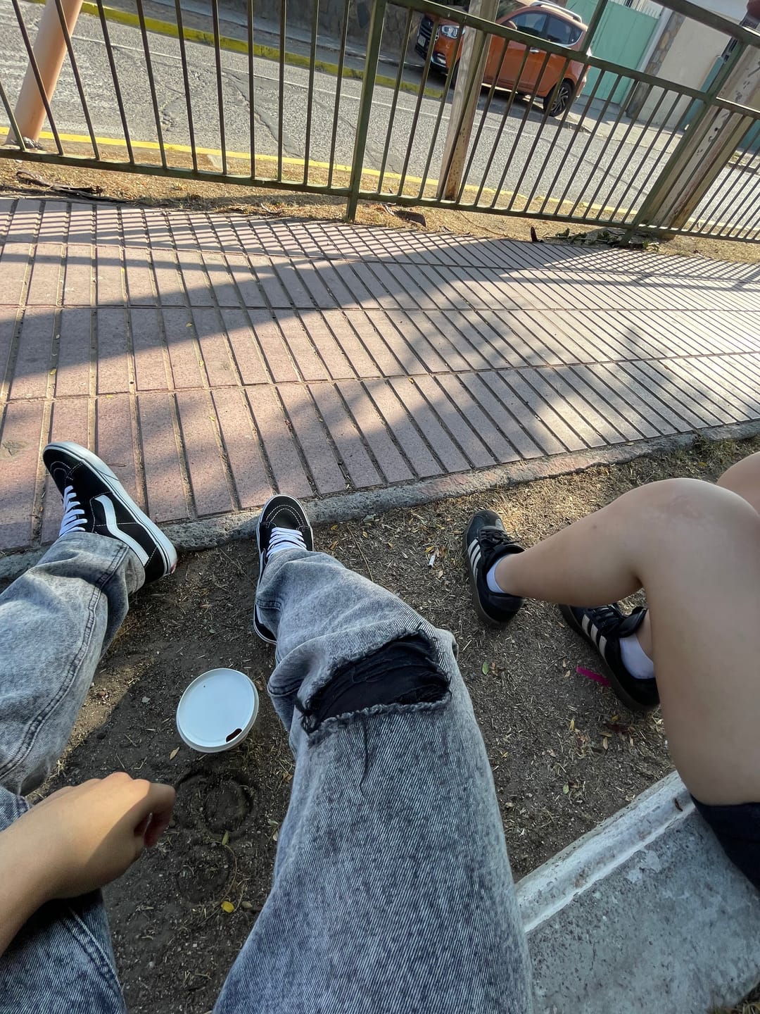 Customer photo review of Zapatilla Vans Sk8-Hi Unisex Negro