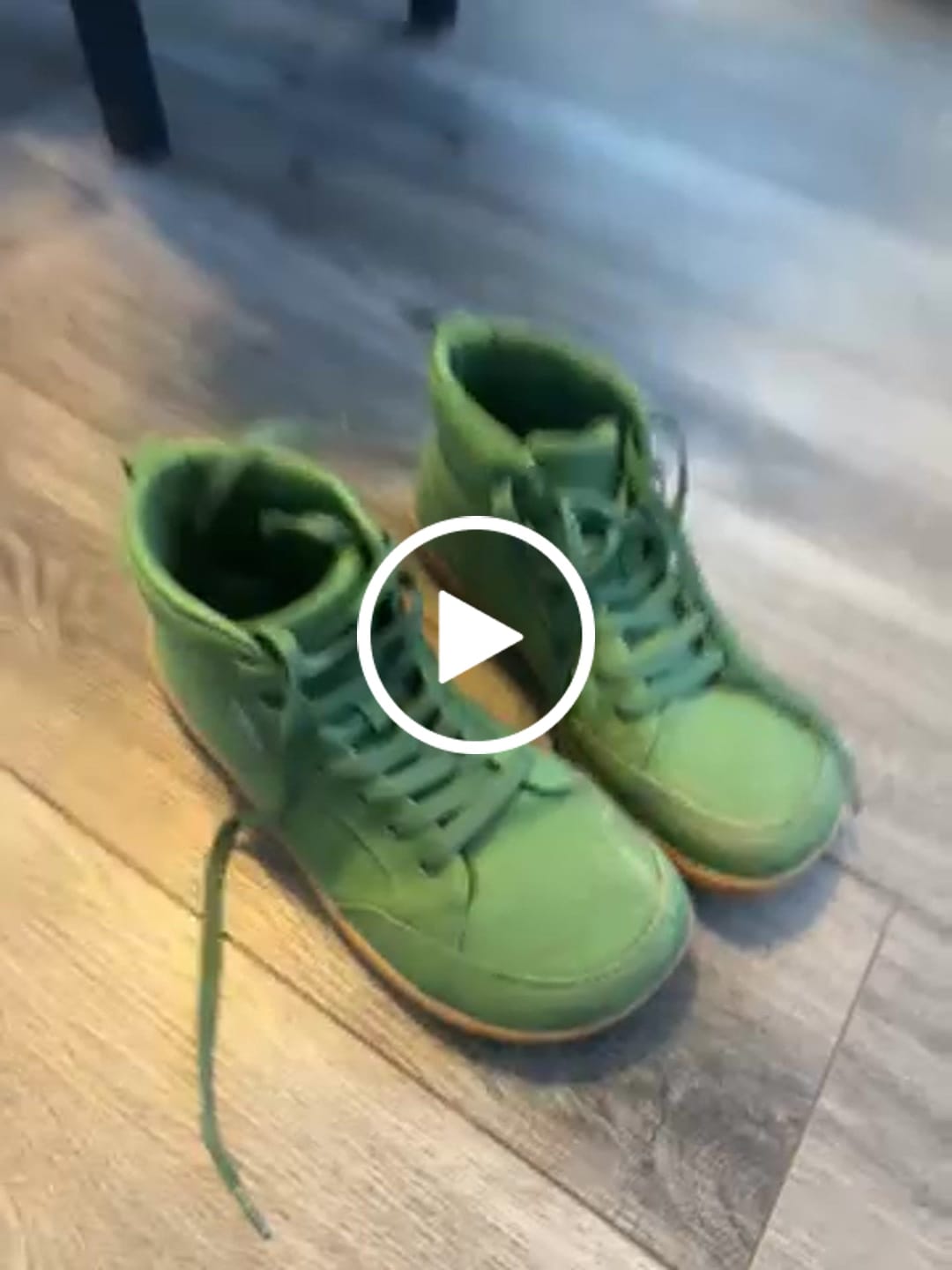Customer video review of Maple - Barefoot Shoes