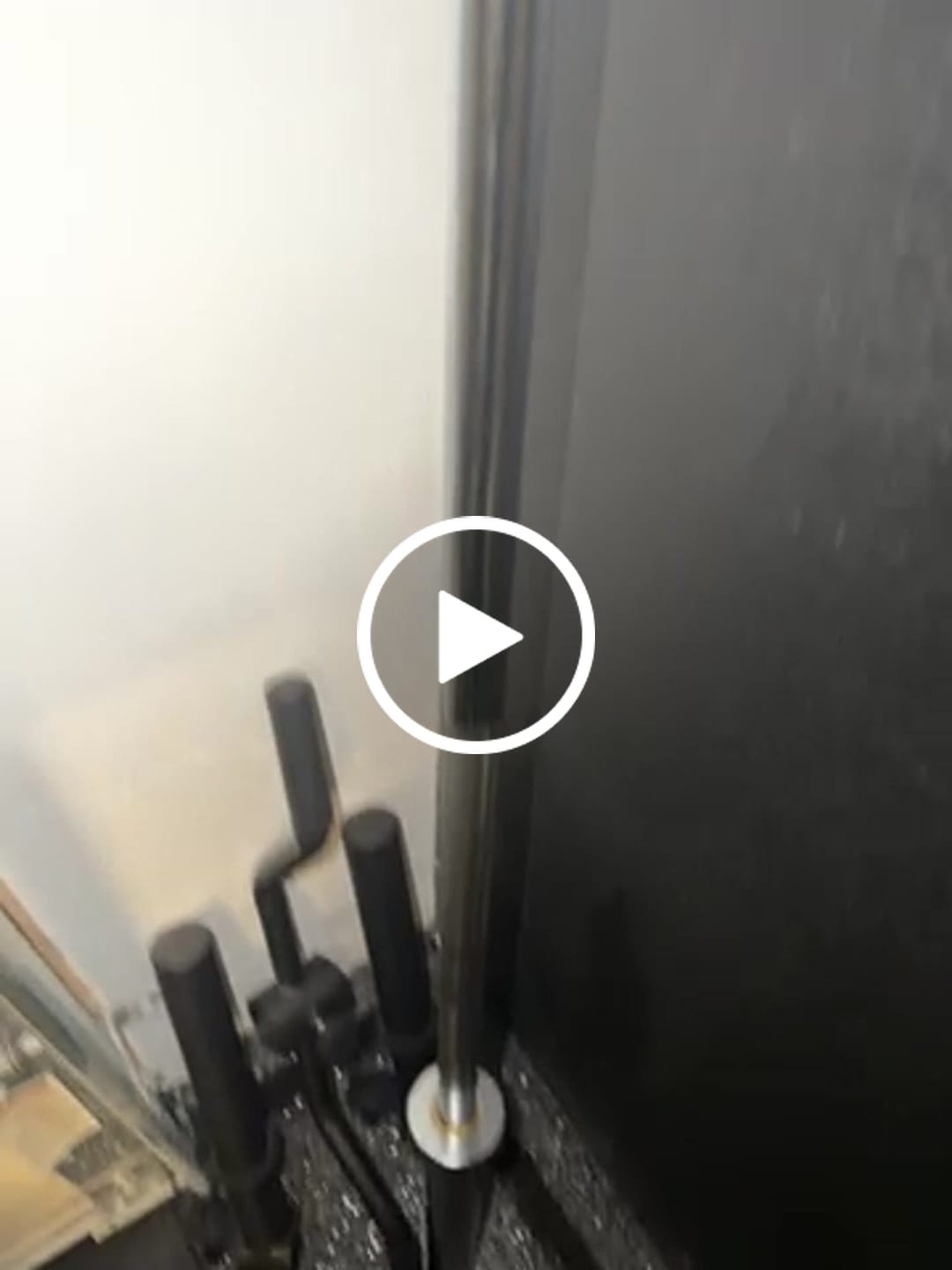 Customer video review of RitFit 7FT Olympic Barbell Bar 2'' Weight Lifting Bar