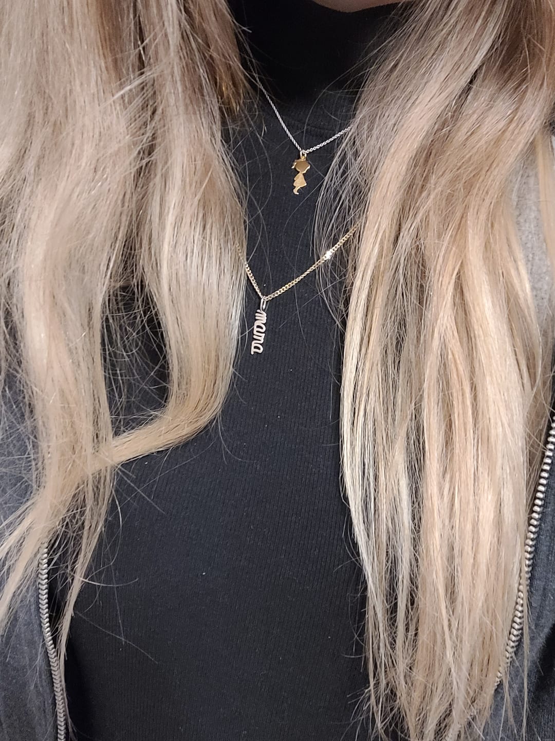 Customer photo review of Anhänger Mädchen