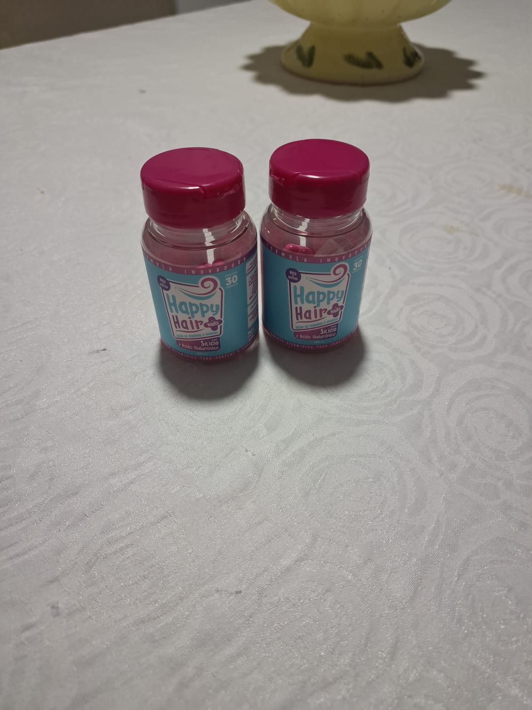 Customer photo review of 1 Pote Happy Hair + 1 Pote Happy Hair Grátis (Total: 2 Potes)