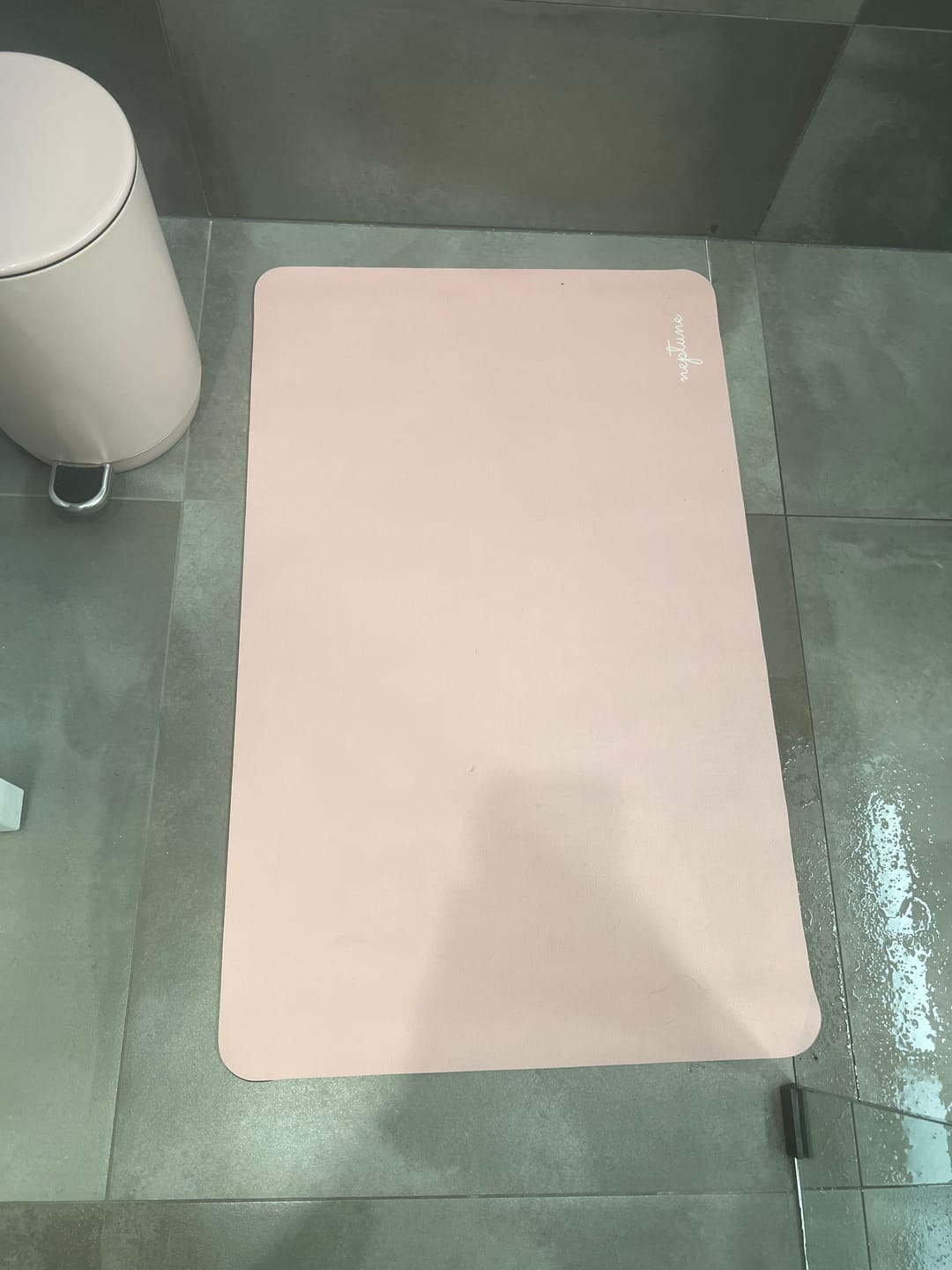 Customer photo review of Diatomite Fast Drying Bathmats (50x80cm)