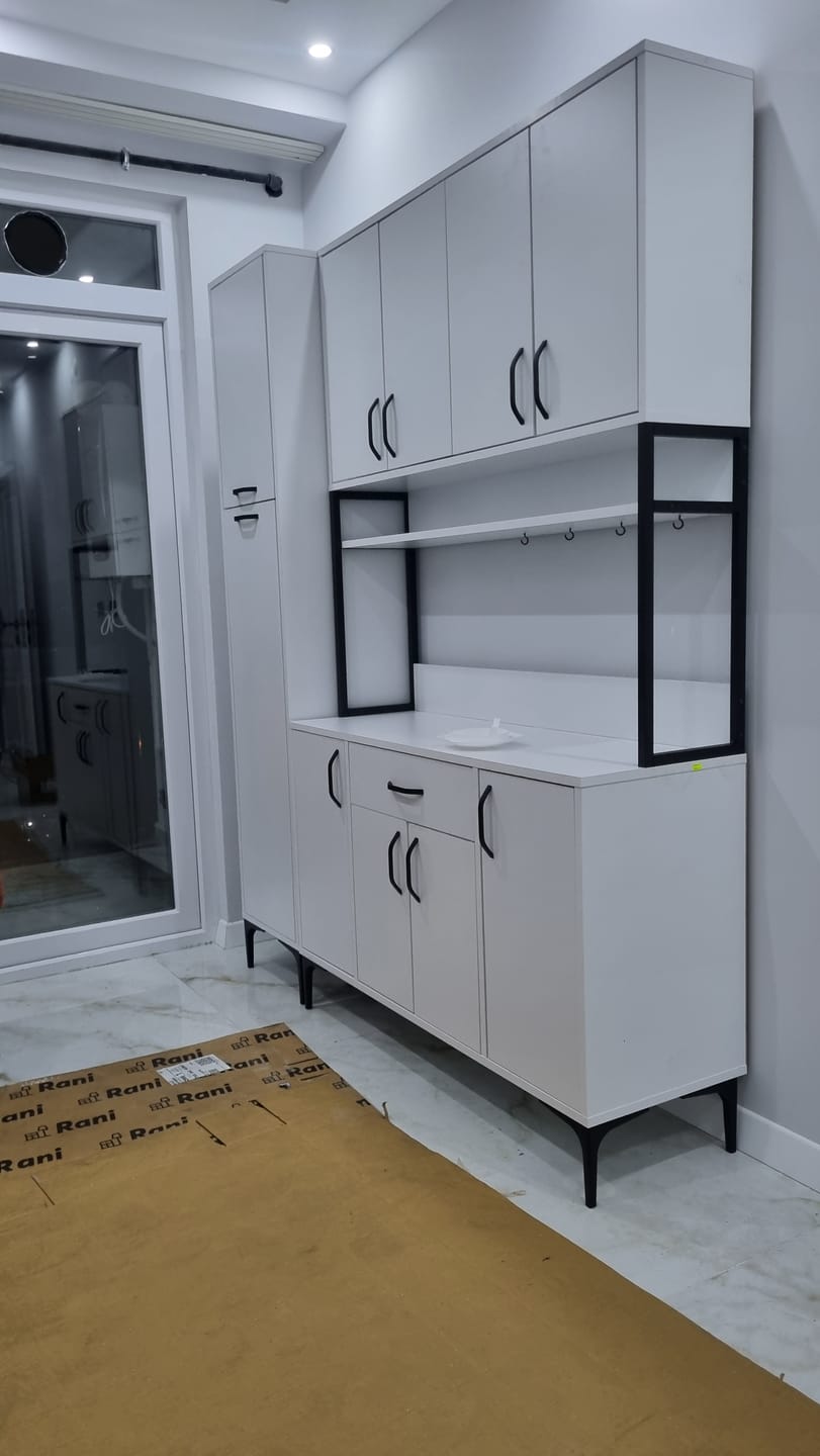 Customer photo review of Rani JE134 Çok Amaçlı Dolap 10 Kapaklı 1 Çekmeceli Kiler Mutfak Dolabı Beyaz