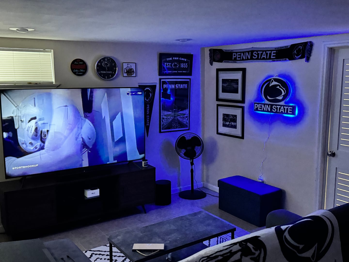 Customer photo review of Penn State Nittany Lions w/ Penn State 3D Metal Wall Art