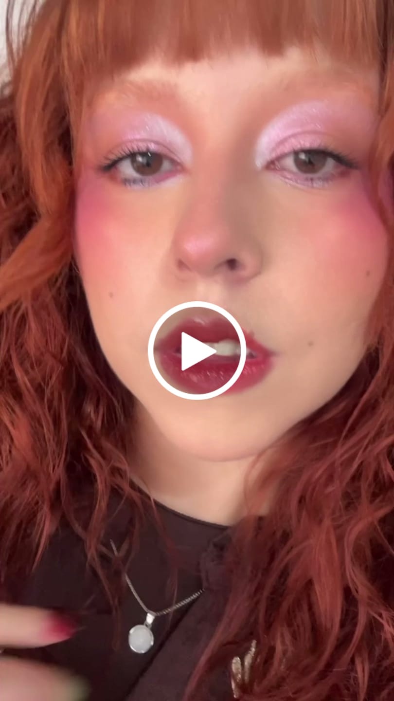 Customer video review of BASE DE MAQUILLAJE LÍQUIDA 1ST SCENE