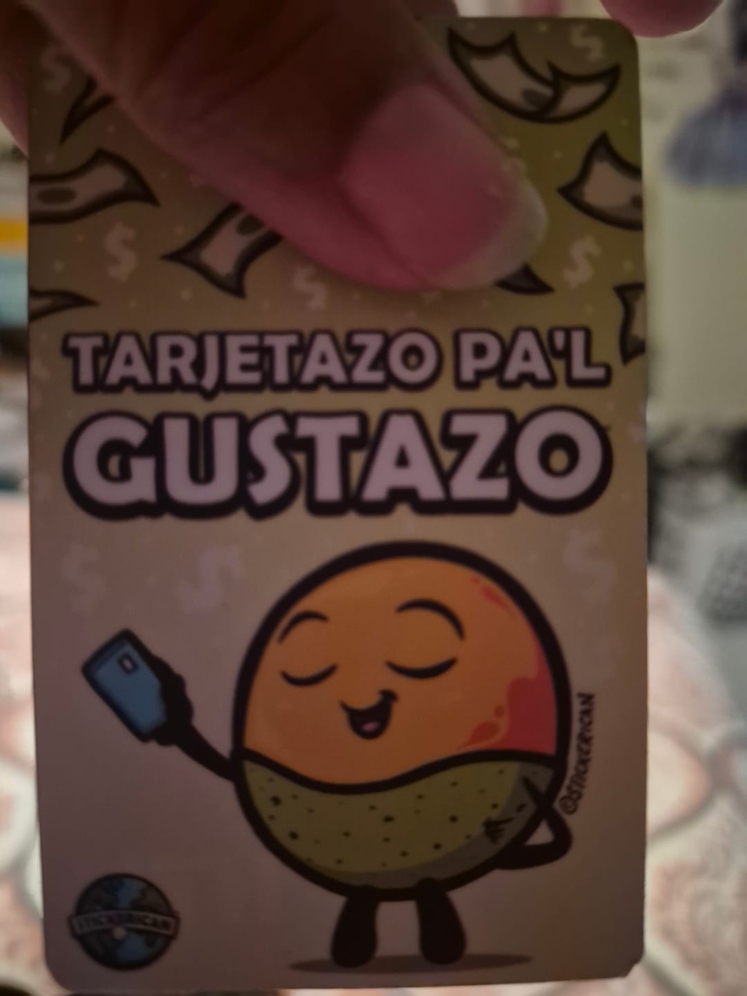 Customer photo review of Tarjetazo pa'l Gustazo - Sticker para Tarjeta de Crédito
