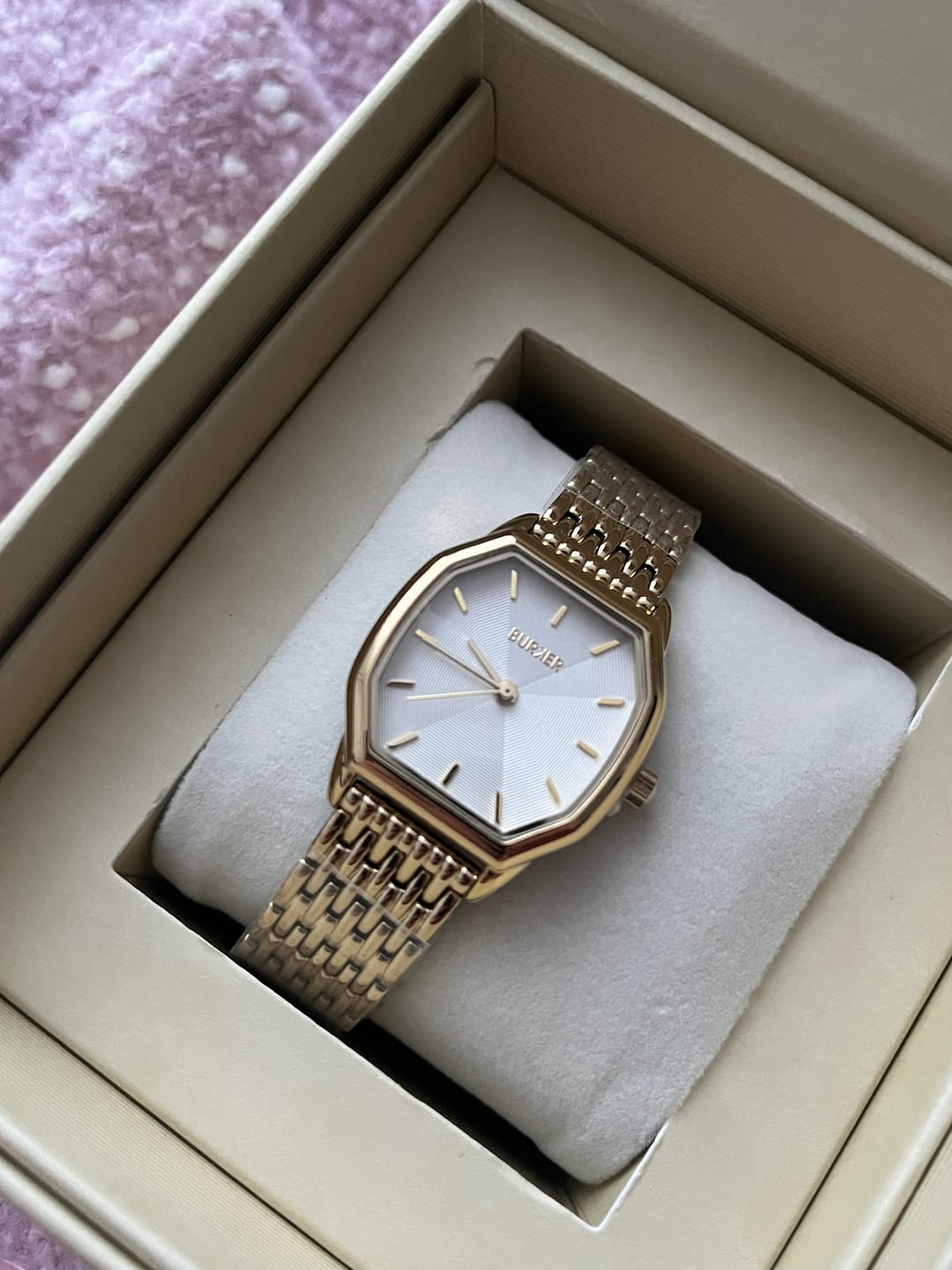 Customer photo review of Julia Gold White
