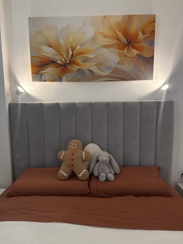 Customer photo review of SATIN LILY CANVAS