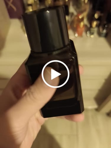 Recensione con video di un cliente su Crystal Saffron Extrait