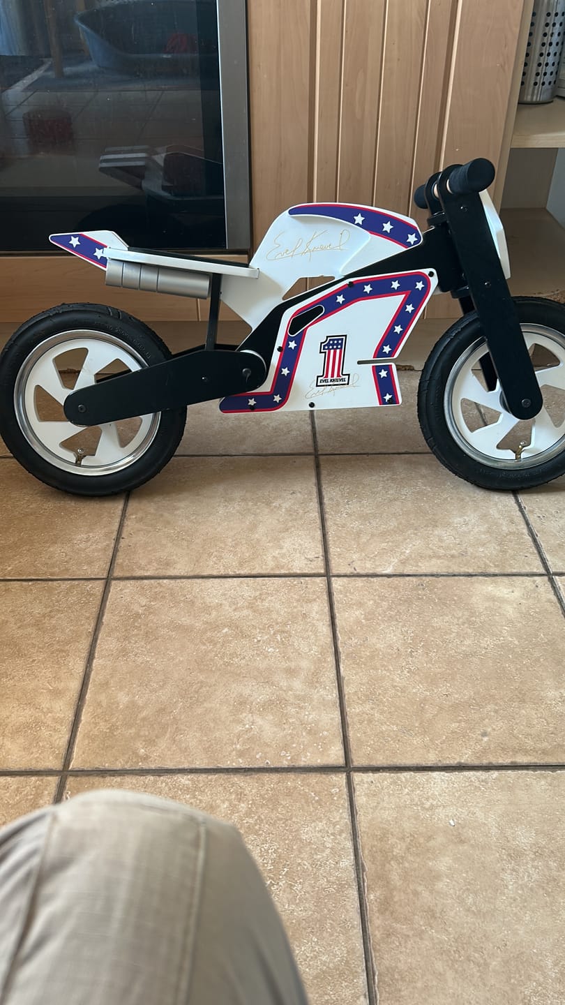 Customer photo review of Wembley 50th Anniversary Evel Knievel Stunt Cycle Set – Limited Gold Edition