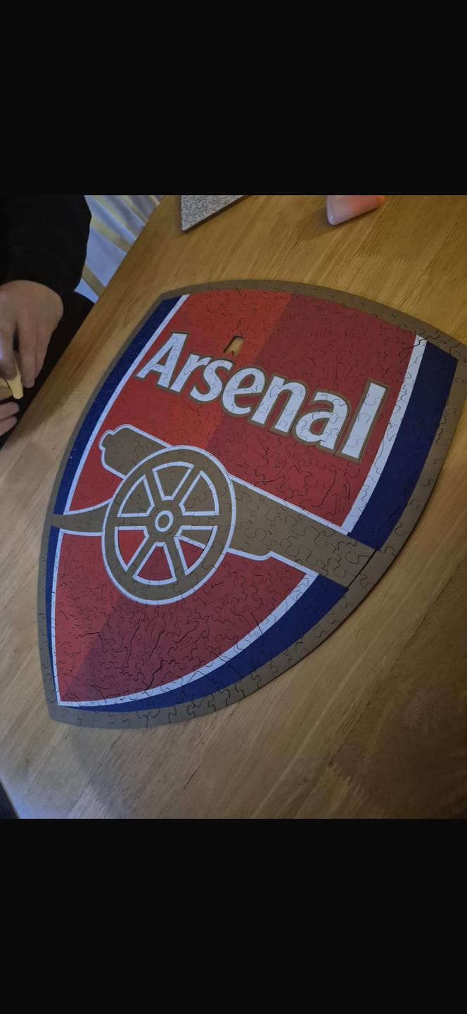 Customer photo review of Arsenal FC® Crest - Wooden Puzzle