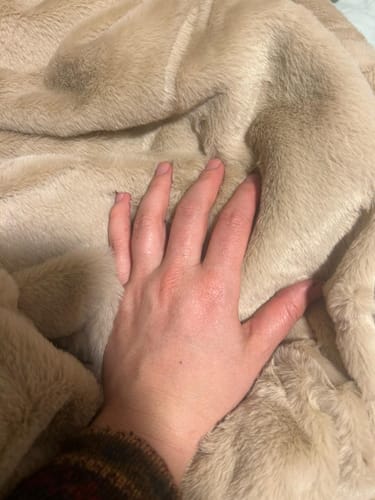 Customer photo review of Furlush Waterproof Splash Blanket™ - Chai