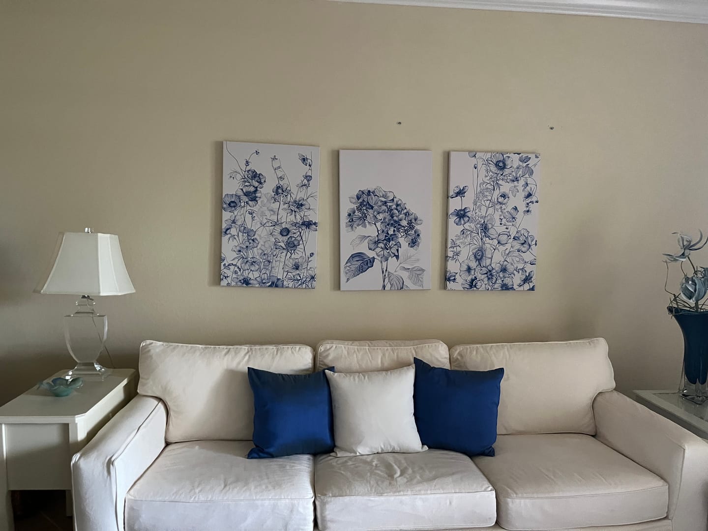 Customer photo review of Chinoiserie Blue Flowers Watercolor Poster Decor