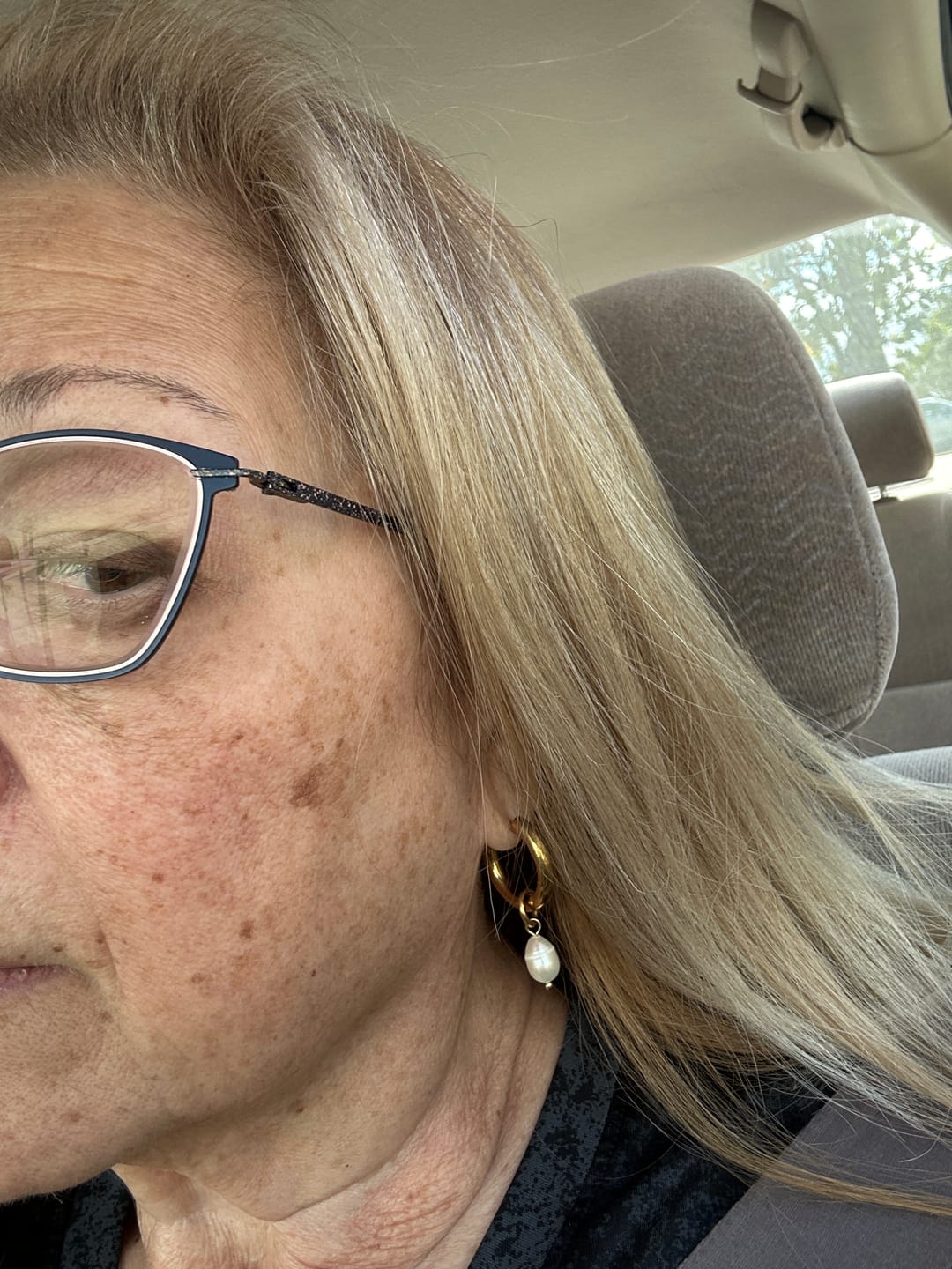 Customer photo review of Bethany Pearl Drop Hoop (Bundle)