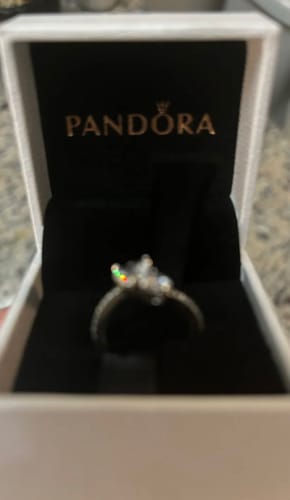 Customer photo review of PANDORA Classic Stone Ring