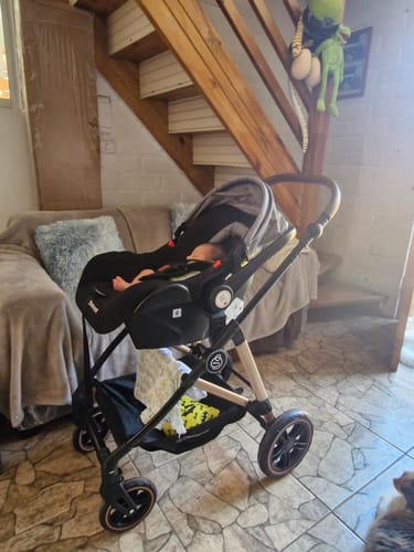 Customer photo review of Coche Cuna travel system Neo Gris