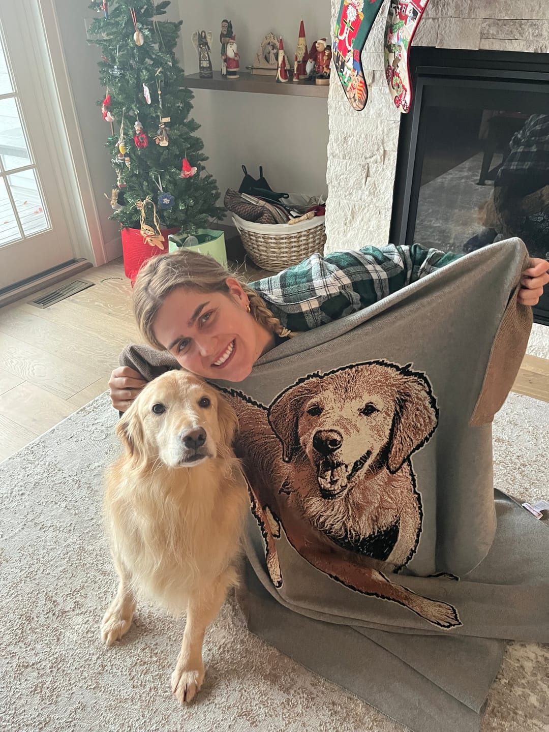 Customer photo review of Plain Dog - Custom Knitted Blanket