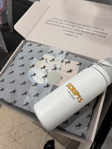 Customer photo review of Freesip | 32 oz