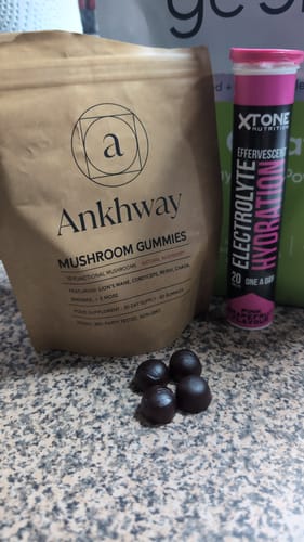 Customer photo review of Mushroom Gummies
