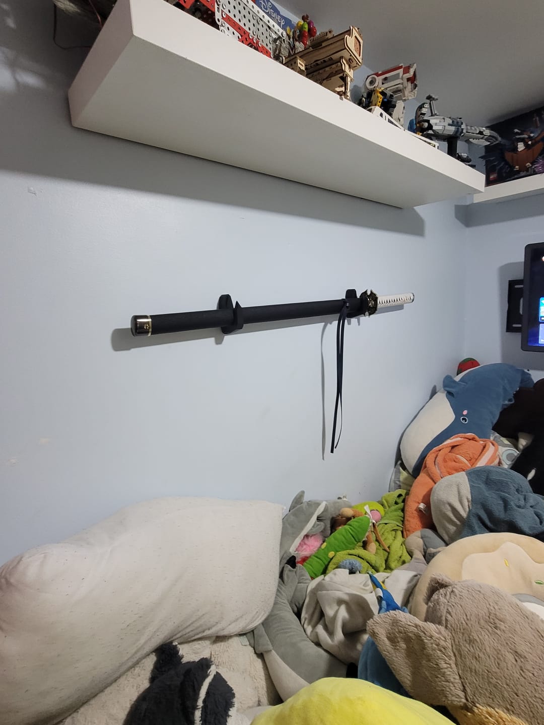 Customer photo review of Devil May Cry 5 Katana of Vergil Yamato Metal Sword