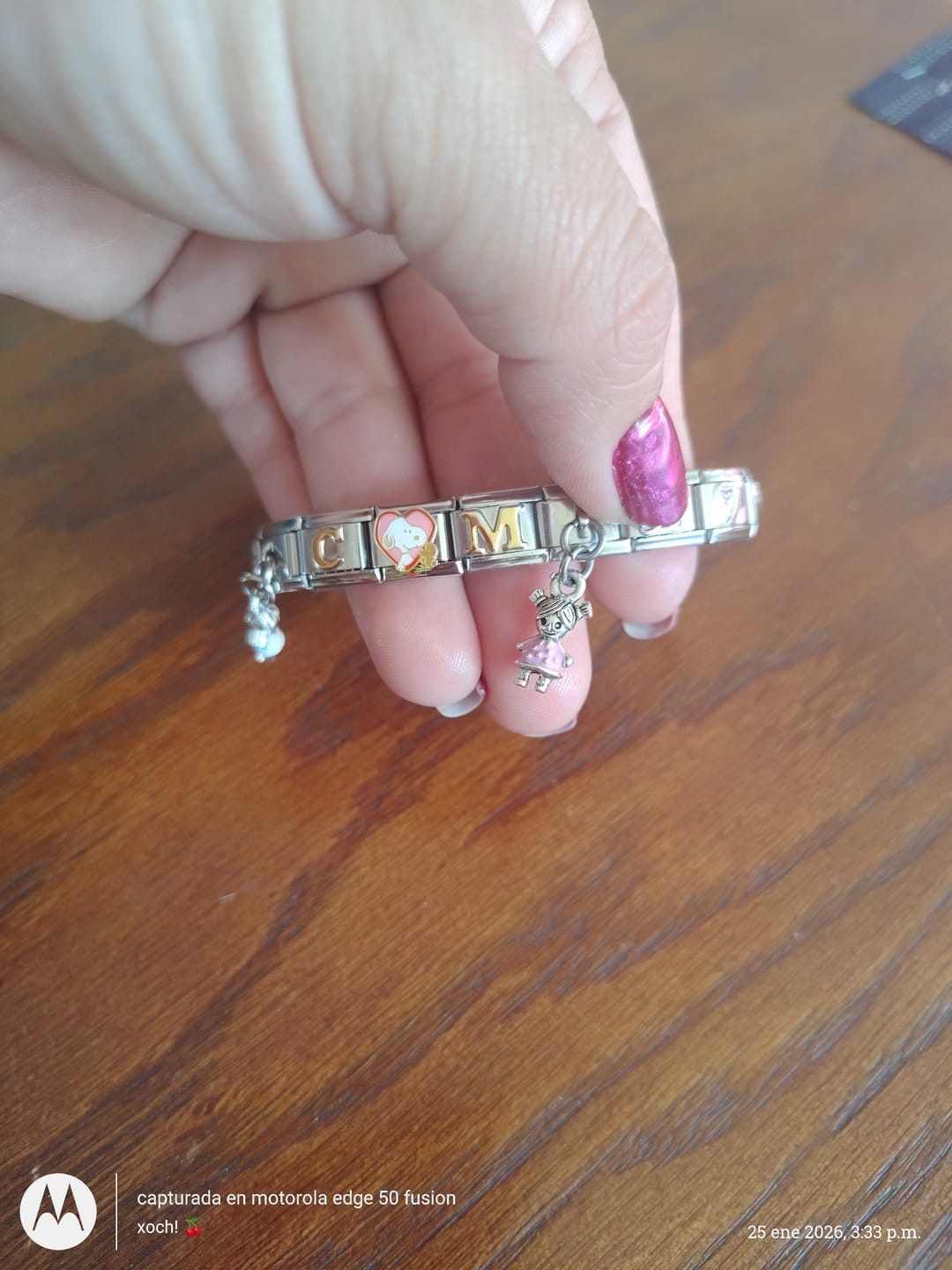 Customer photo review of Charm Niña