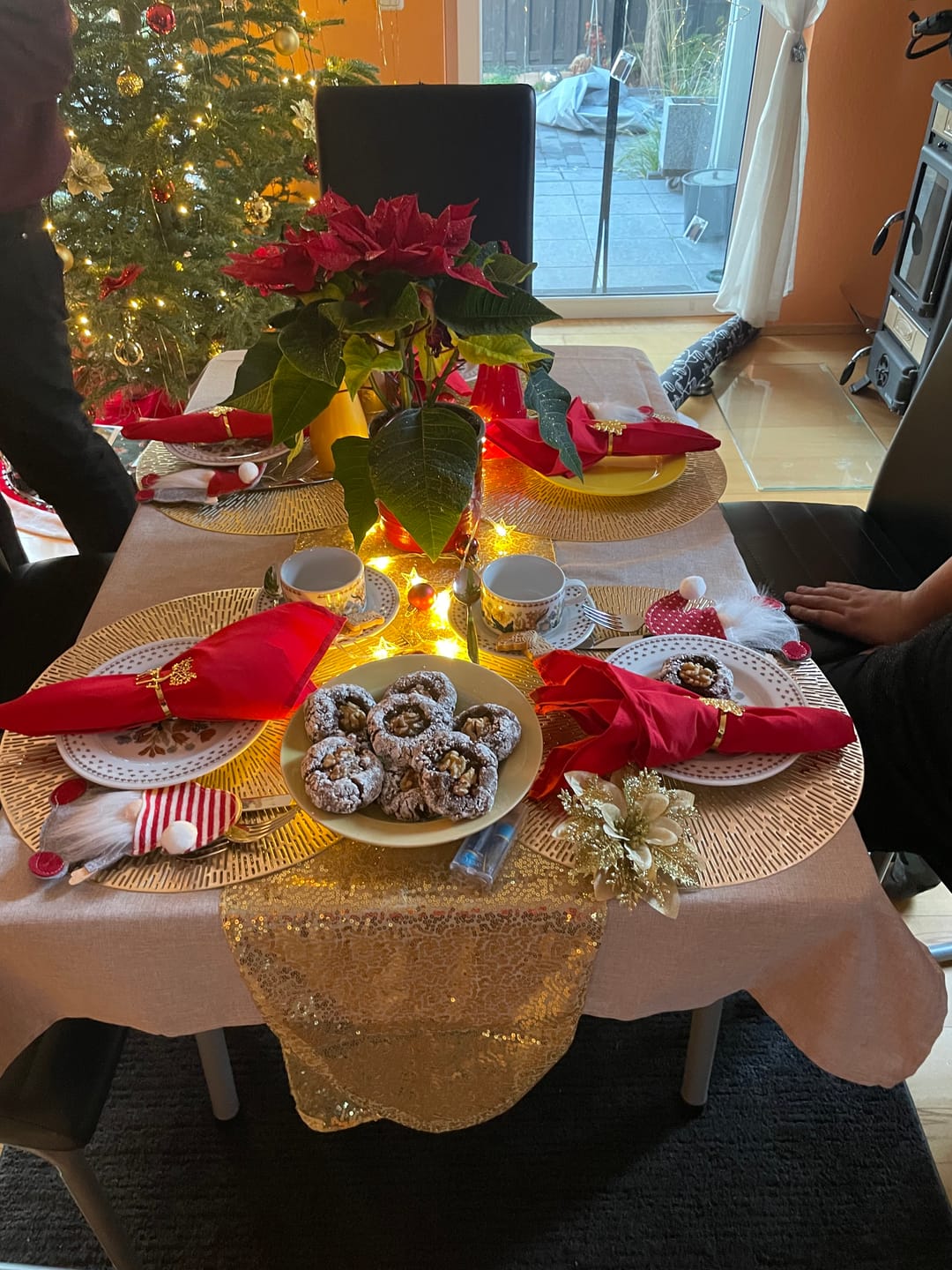 Customer photo review of 18 Stück Künstliche Poinsettien mit Klammern – Weihnachtsdekoration