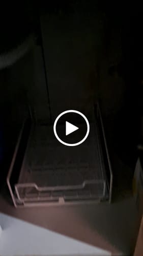 Customer video review of Rack Escurridor De Platos Bajo Mesada Con Bandeja De Drenaje