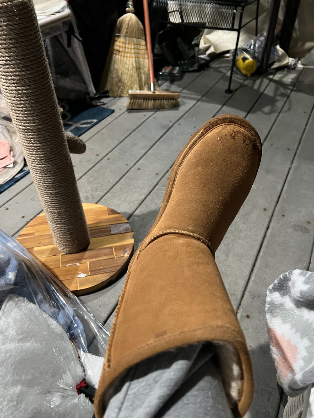 Customer photo review of ELLE SHORT HICKORY