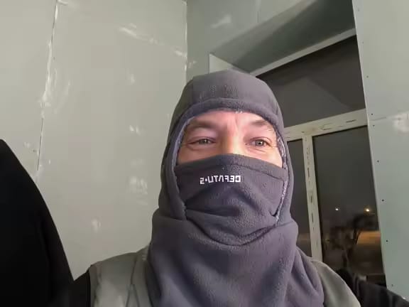 Customer photo review of 3-in-1 Winter Balaclava – Mütze, Schal & Maske